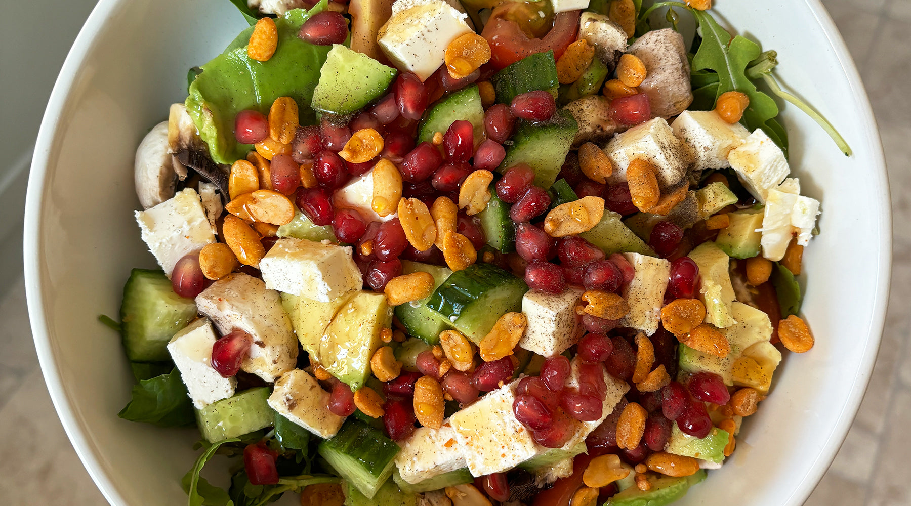 gurt sauces habanero chilli syrup salad